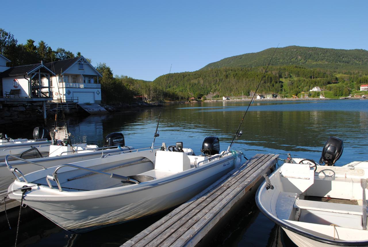 Furoy Fishingcamp And Hotel Apartments Sorreisa Exterior photo